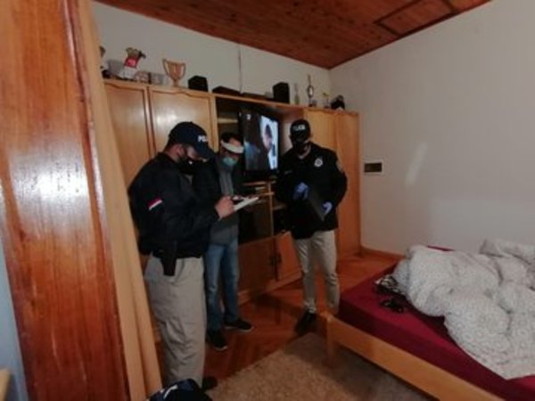 Fiscalía allanó dos viviendas tras el atentado que sufrió una mujer que denunció hechos de contrabando de combustible » Ñanduti