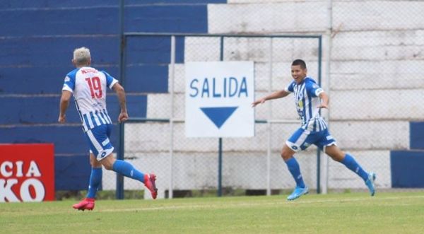 12 de Octubre vence a Rayadito y respira