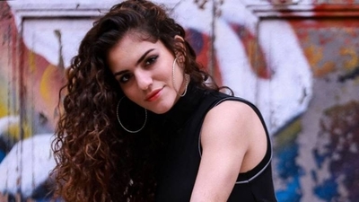 HOY / Tras compartir escenario con artistas internacionales, cantante paraguaya se lanza como solista