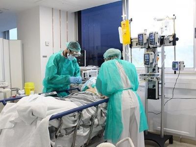 Encuentran coronavirus "viable" en el aire a casi 5 metros de un paciente