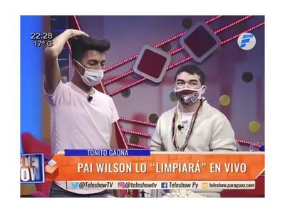 Farandulero tenía feroz payé y se lo sacaron en Teleshow