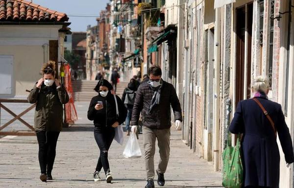 Frenan desconfinamiento en Europa por la llegada de segunda ola de Covid-19
