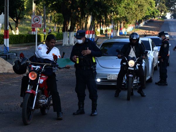 Sacan préstamos para pagar multas por violar cuarentena