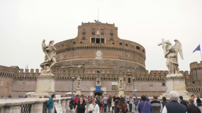 Italia ordena cierre de discotecas