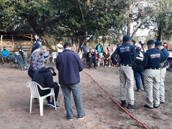 Unos 50 detenidos tras juego de piki vóley en quinta familiar de Richard Báez, en Areguá