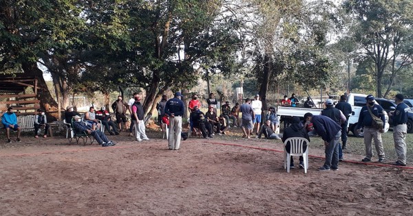 Intervienen piki vóley con más de 50 personas en quinta de exfutbolista