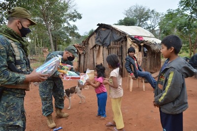 Arroyito: El CODI agasaja a niños de familias humildes en su día