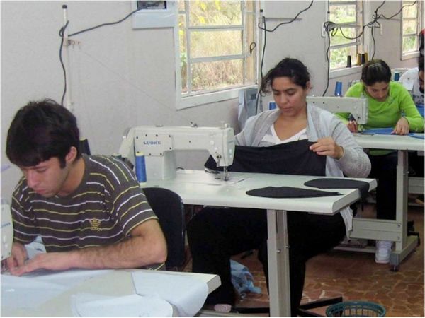Jóvenes accedieron a empleos a tiempo parcial en pandemia