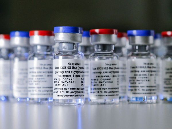 Rusia comenzará en un mes la vacunación masiva con la Spútnik V