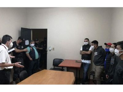 Analizan habilitar visitas privadas en penal