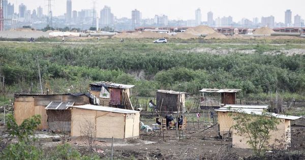 Avanza ocupación de predio cercano a obras de puente - Nacionales - ABC Color