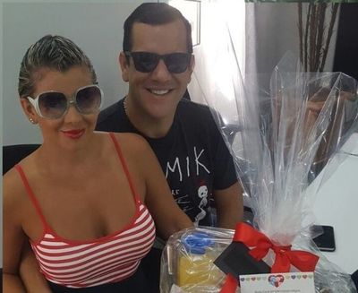 Nuevo chat de Friedmann revela que pidió cuenta en dólares para recibir su ganancia