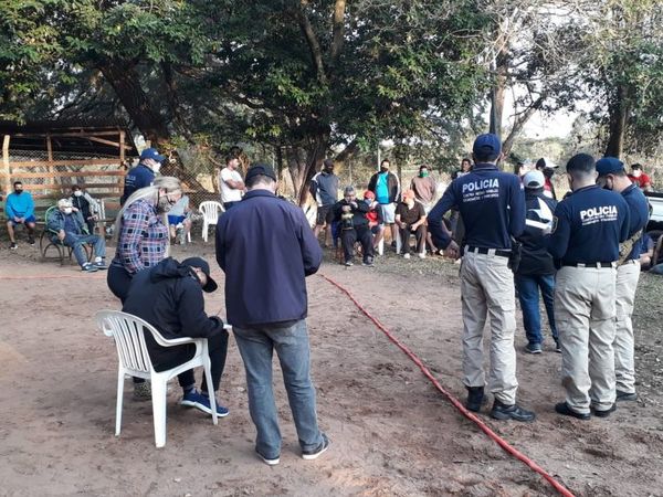 Detienen a exfutbolista y otras 50 personas más en torneo de piki vóley en Areguá
