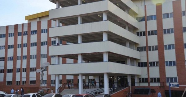 En Clínicas también piden gratificación: “Sobrevivimos gracias a donaciones”