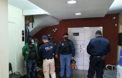 Fiscalía imputa a hombres presuntamente vinculados a banda dedicada al tráfico de drogas