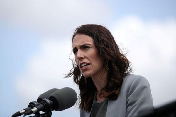 Primera ministra de Nueva Zelanda aplaza las elecciones ante el rebrote de COVID-19