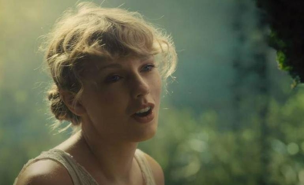 HOY / "Exile", de Taylor Swift y Bon Iver, se postula como tema más bello de 2020