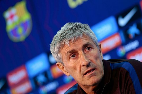 Barcelona deja al margen a Quique Setién