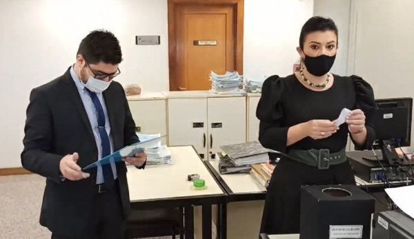 De oficio, el JEM investigará a jueza que hacía trampa en sorteo de causas, una de las cuales es del intendente de Pedro Juan - ADN Paraguayo