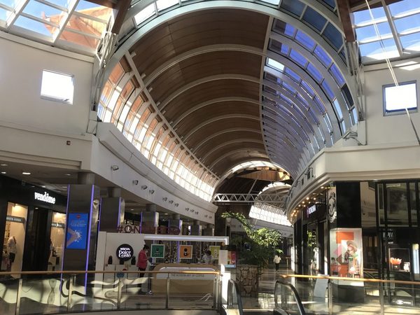 Centros comerciales destacan recuperación