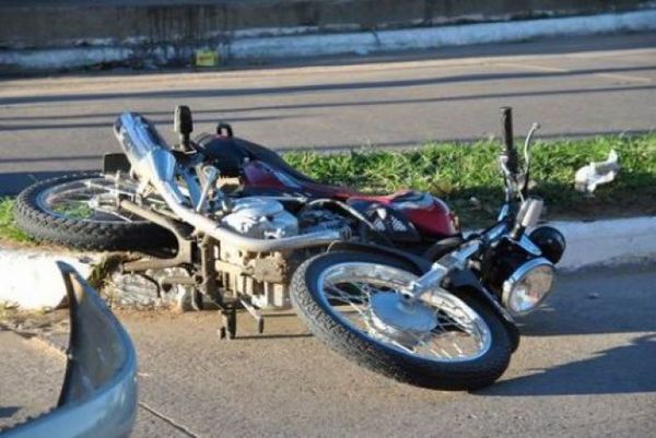 Santa Rosa: grave accidente tras colisión entre motociclistas, uno de los conductores tenía 13 años - Digital Misiones