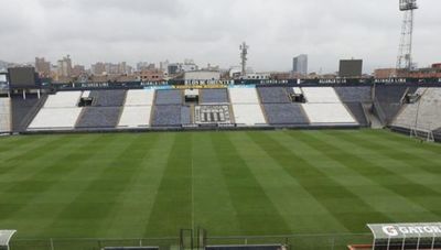 La liga peruana se reanuda tras suspensión por desorden y con casos COVID-19 » Ñanduti