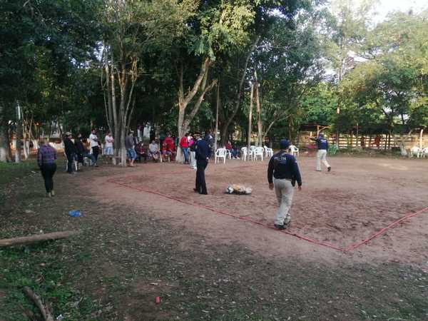 Richart Báez y otras casi 50 personas quedaron detenidas por violación del protocolo sanitario en juego de 'piki-voley'