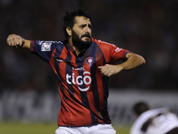 El golazo con el que Cerro saludó a Dani Güiza por su cumpleaños
