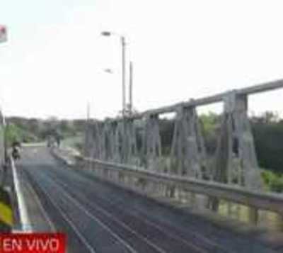 Capiatá: Puente de un solo carril en ruta con dos direcciones. - Paraguay.com