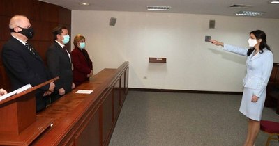Ministros de la Corte tomaron juramento a nueva camarista