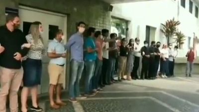 Conmoción en Brasil: manifestantes trataron de impedir la interrupción del embarazo de una niña de 10 años violada por su tío