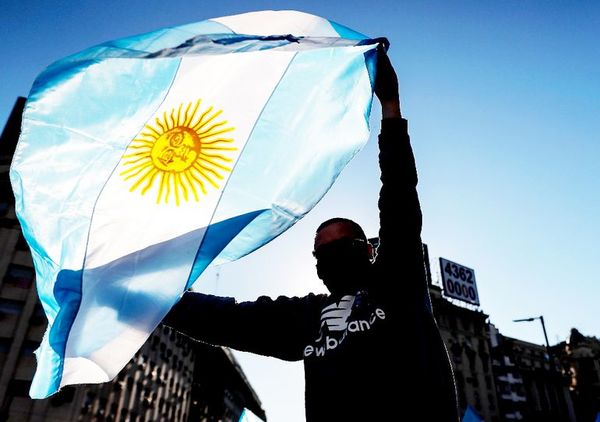 Banderazo anticuarentena en Argentina - Mundo - ABC Color