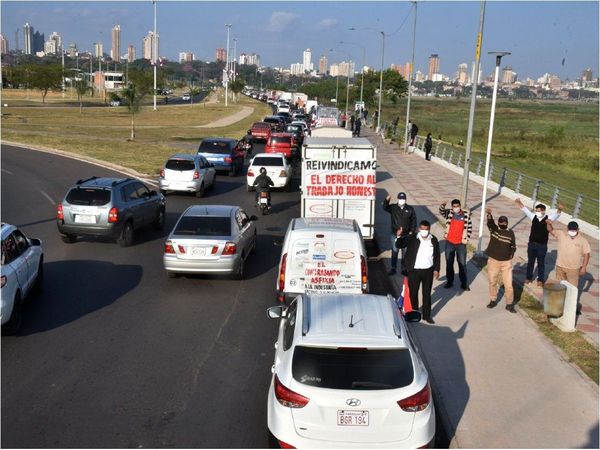 Cumbre de poderes para frenar el contrabando reclaman productores