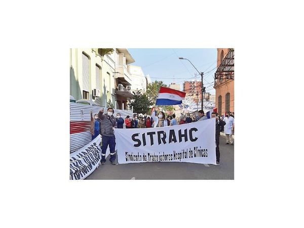 Clínicas: Denuncian que solo tienen insumos para dos días