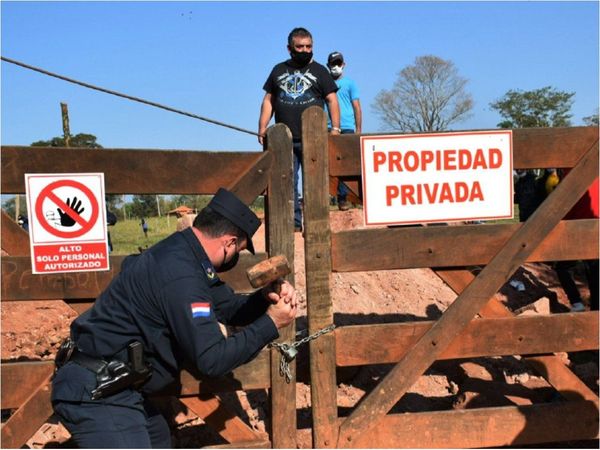 Caldeado conflicto por  oro en Paso Yobái con allanamiento y protestas