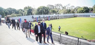 Abdo defiende pacto con HC pero se desmarca de  cigarrillos de Tabesa - Nacionales - ABC Color