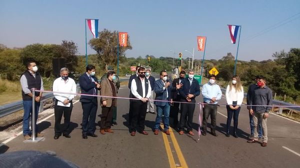 Intentan endilgar a Marito puente de un carril hecho por Cartes