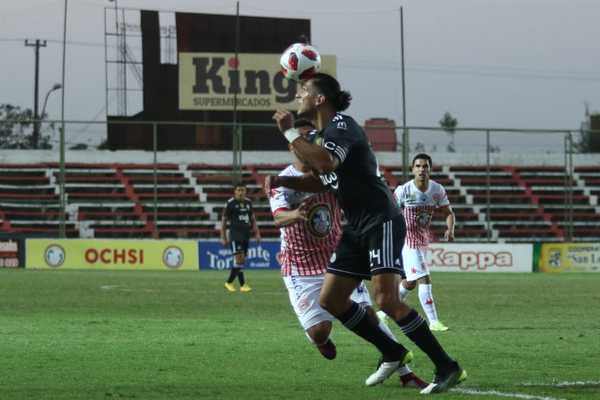 El empate no fue 'Santo' de la devoción de Olimpia y peligra la punta