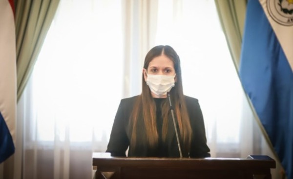 Ejecutivo designa a Carmen Marín como nueva viceministra en Hacienda