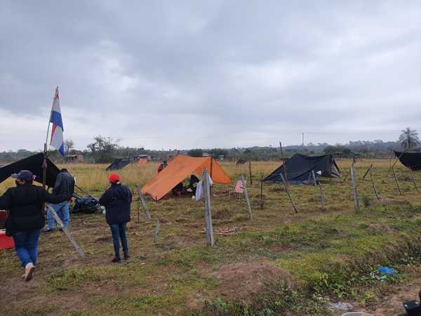 Audio revela que intendente de Concepción apoya invasiones