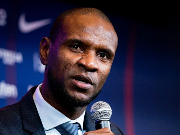 Éric Abidal también es cesado de Barcelona