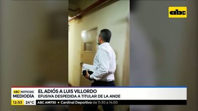 A los gritos, funcionarios de la ANDE despiden a Luis Villordo - ABC Noticias - ABC Color