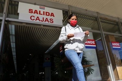 Si no pagás más de 221mil guaraníes por la “lu”, tu deuda queda exonerada, he'i | Crónica