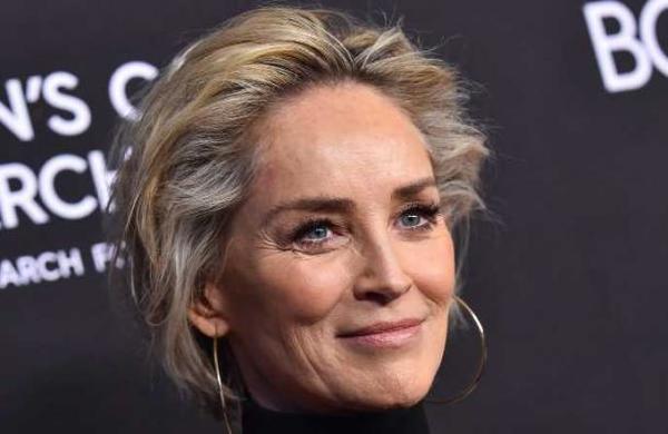 Sharon Stone trató de 'asesino' a Trump tras revelar que su abuela y su madrina murieron por Covid-19 - SNT