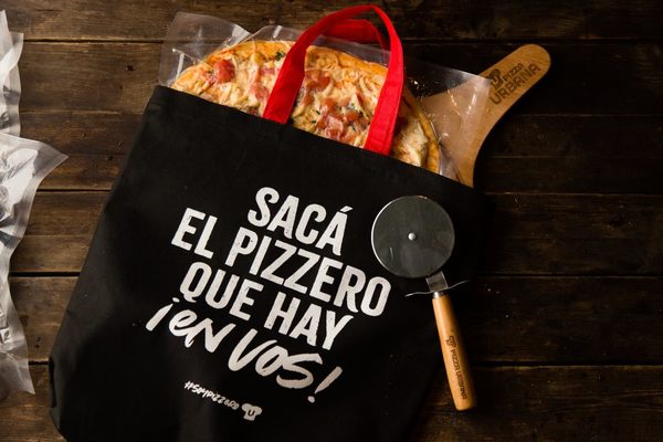 Un negocio que invita a sacar al pizzero interior