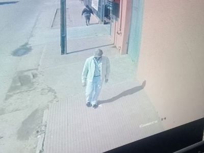 Detienen a vendedor por querer “recuperar” auto por supuesta deuda impaga - Nacionales - ABC Color