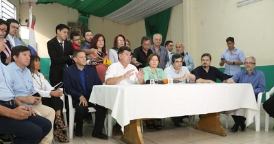 Presidentes de partidos opositores respaldan a dirigentes imputados del PLRA