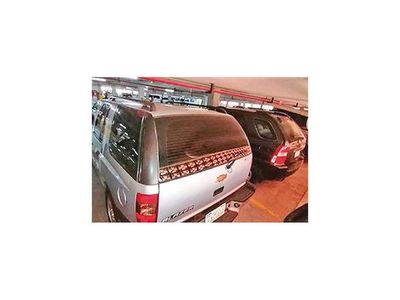 21 vehículos del Congreso van a remate