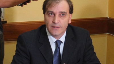 Dr. Tomás Mateo Balmelli: “Hay un personal de blanco por cada 30 pacientes en UTI”