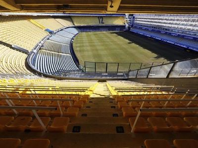 Tres jugadores de Boca Juniors dan positivo por COVID-19